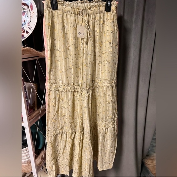 NWT! $148 Free People Emmaline Floral tiered Wide Leg Pant yellow & brown SZ XS - Picture 9 of 12